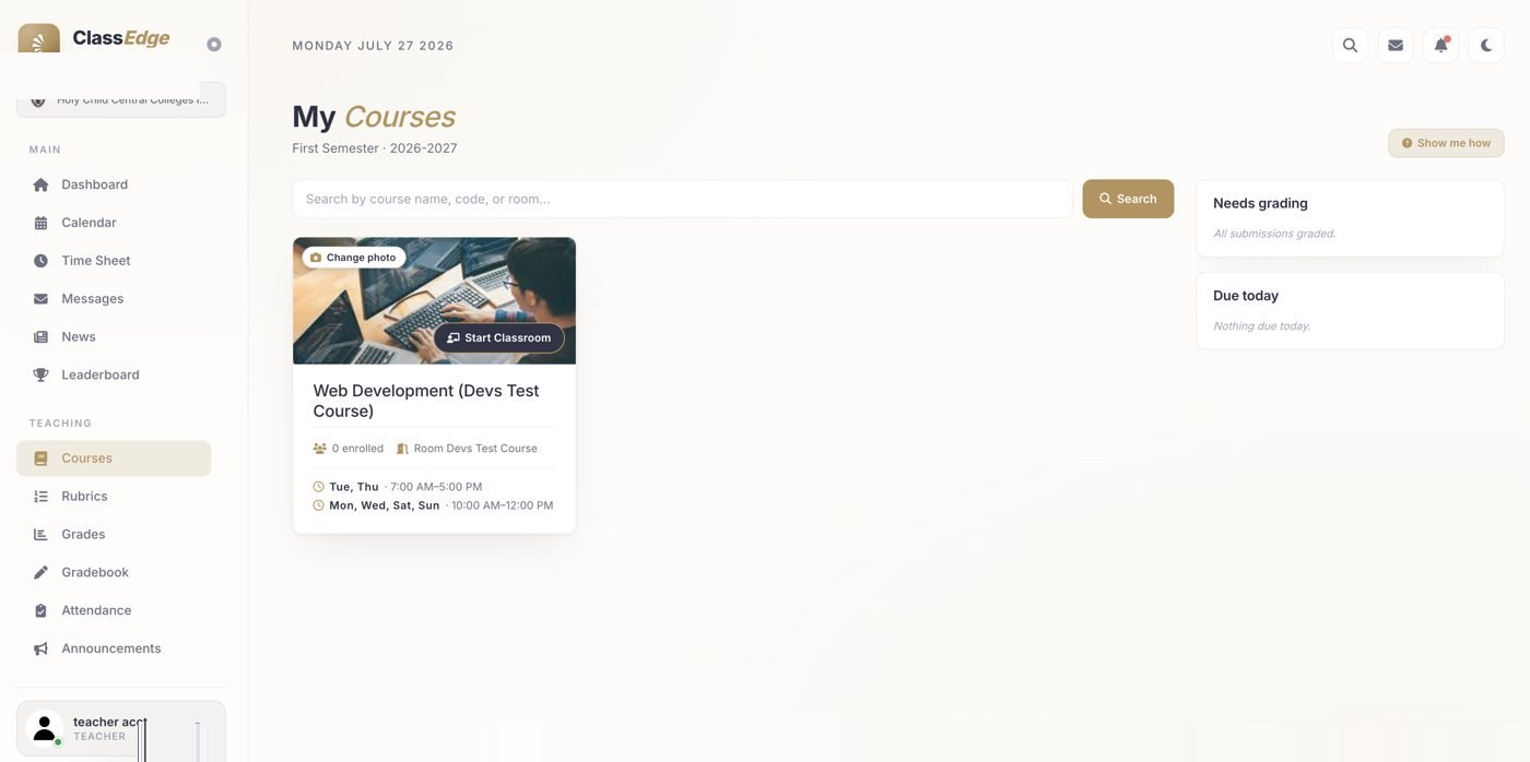 Hovering a course card shows Change photo and Start Classroom
